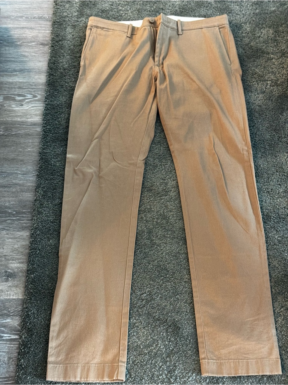 J. Crew Men's Slim Straight Chinos in Tan Khaki